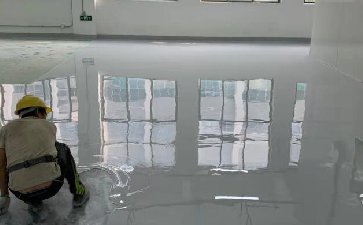 漢莎技術飛機維修廠白色環(huán)氧地坪漆