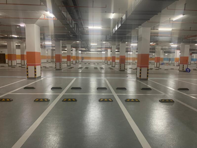 汕尾御景壹號(hào)地下車庫(kù)地坪漆
