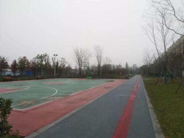 如泰運河北側（文江橋-張陳村）健身步道、籃球場